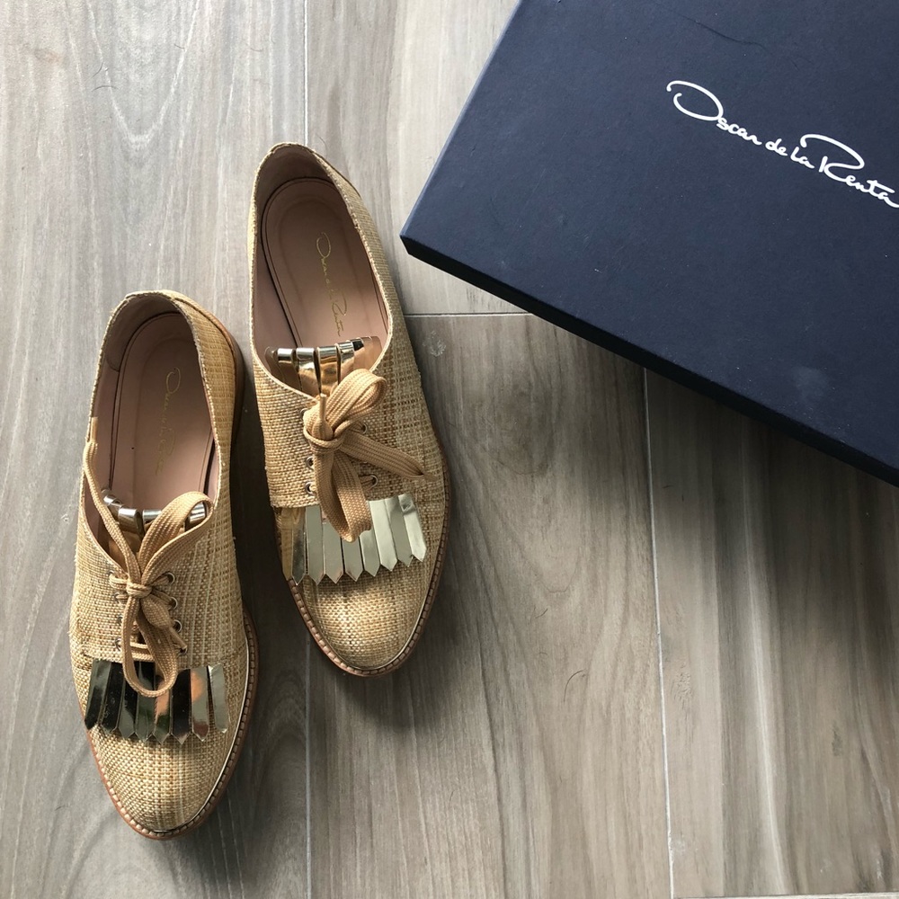 Oscar de la Renta Tan Raffia Loafers